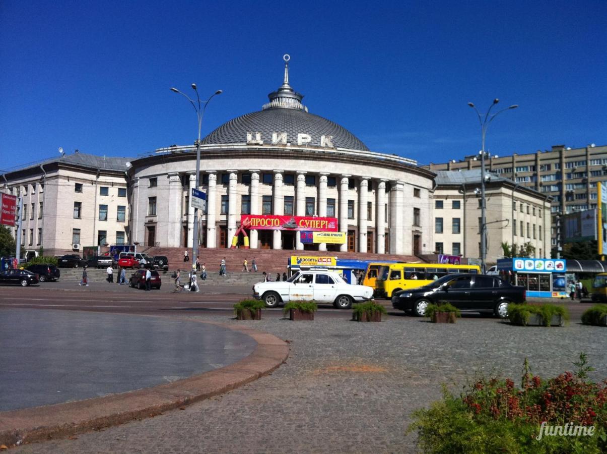 Kyiv Top Location 60M2 Apt In Old City Fast Wifi Selfchekin Εξωτερικό φωτογραφία